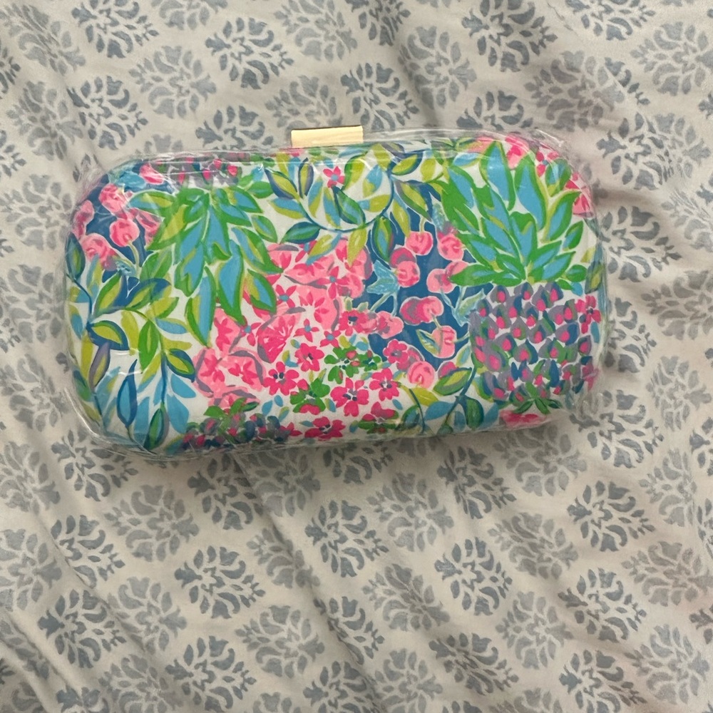 Lilly Pulitzer clutch